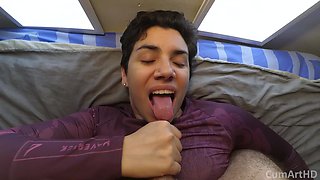 Quickie on the Bed with Missed Cumshot