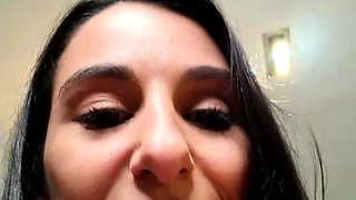 Blonde tight pussy babe has solo toy fun