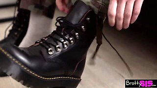 Bratty Sis - red head clip