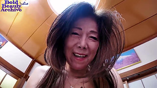Lonely Daytime Wife Seeks Bold Escape While Husband Away Sparks Secret Thrill