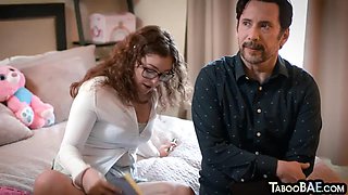 Bigbooty hot babe pussyfucked by lover