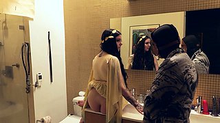 The Goddess of the Loo does ATM