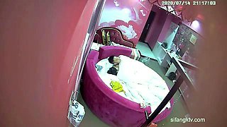 Horny fat arab housewife fingered on amateur hidden cam