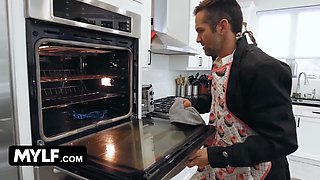 Thanksgiving Eve, the ultimate filth fest for gothclothes and vampire couples!