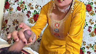 Desi Married Girlfriend Sex in Room XXX, Desi Village Girl Tight Pussy Fuck