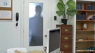 Busty MILF whore adult smutty clip