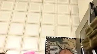 Kitty In The Kitchen