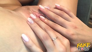 Faux hostel - french woman, russian girl and italian girl have a lesbian three-way