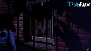 Lorri Bagley Booty, Fun bags Vignette in Trick