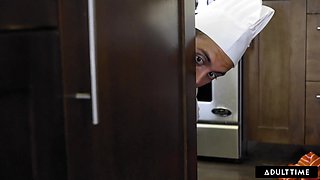 Evelyn Claire Desperately Wants The Chef With The Big Dick To EAT HER PUSSY! SHE GOT CAUGHT!