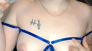 blonde homewrecker only fans SPOOKYBARBIEGRL slut in blue lingerie orgasms with dildo