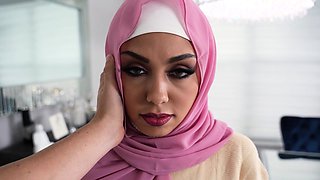 Arab hijab teen has frustrated boyfriend