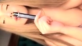 Close up with blonde hottie blowing a large dick