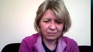 Webcam Catches Naughty MILF