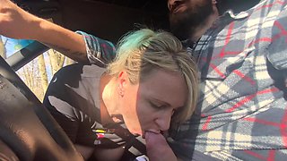 Busty Luna takes a wild ride in HD on a sunny day