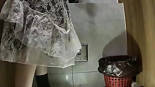 Amateur Asian Solo Fucking On Cam