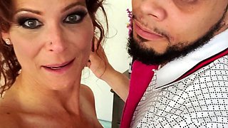 Masturbation close up Tamara big clit