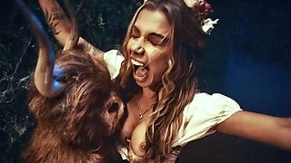 Ava Amira, Sophia Locke in Harsh Punishment