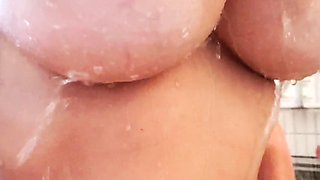 Chubby Brunette Big Boobs Dildo Masturbation