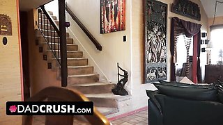 Taylor Sands POV Sloppy Head Then Deep Pussy Fuck