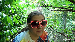 Short and thick brunette outdoor pising and public flashing