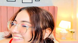 Nerdy Babe Rubs Her Clit Furiously