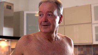 Teen Hermione Fucks Older Guy