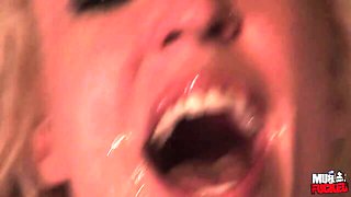 Blooming Noname's deep throat movie