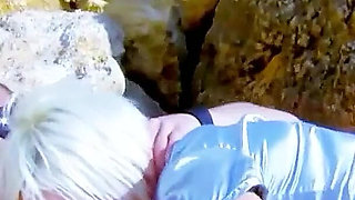 Teen milky takes strangers from the parking lot with anal on the beach and pays him