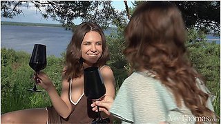 Wild Passion - Chica Minori & Isabella D