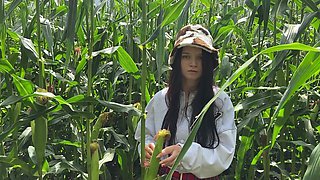 Security Guard Catches Slut in Cornfield and Gives Her a Blowjob-ticket on the Spot