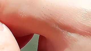 Chinese/foot/footfetish/footworship/nailpolish/toes/nailfetish/arch