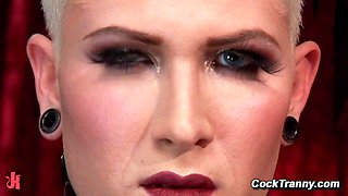 Latex TS Danni Daniels fucks muscular bouncer with her hard and huge cock