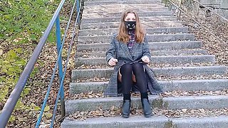 Public masturbate on street stairs: I almost got caught!