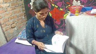 Indian Desi Girl Reads Book Before Hot Homemade Sex in HD