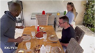 Lola Bellucci In Sex Break In The Kitchen