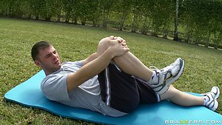 Workout In The Sun With Ralph Long, Gioia Biel - Brazzers
