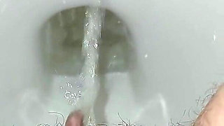 For Lovers of Pissing Girls