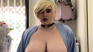 Fat BBW with big boobs masturbating and squirtin on cam