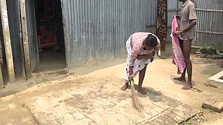 My Indian Bhabhi's Huge Ass Gets Fucked Outside - Homemade Desi Sex