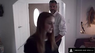 MODERN-DAY SINS - Naughty Anny Aurora Sneaks Off To Bang Her BFFs Stepdad SPANISH SUBTITLES