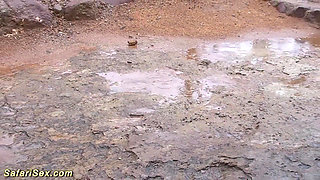 Extreme sex with a hot African housewife