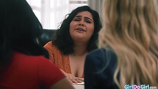 Slurping stepmoms caboose in educators office