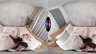 Lustful Lola craves cock in HD VR