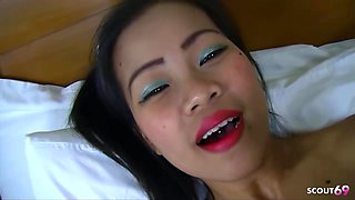 Thai Teenage talk to First Porn by Tourist