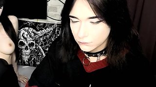 Duos Intimate Edging Session Turns into Passionate Blowjob