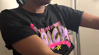 Spicyperry Pissing on the Plane.
