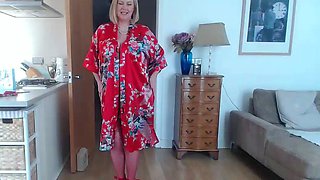 Amateur blond girl with big boobs getting fucked